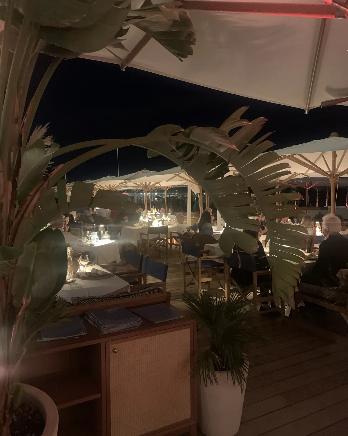 Le dîner, sur la Croisette