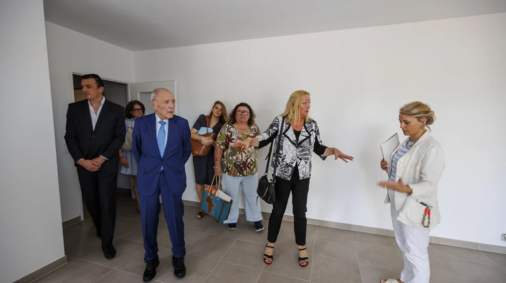 La visite d'un logement de la résidence