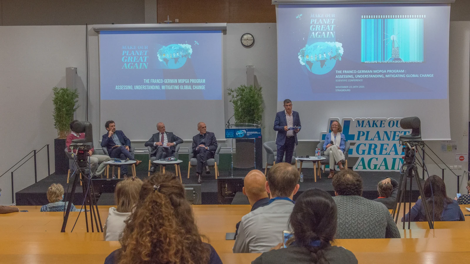 The plenary of the MOPGA conference in Strasbourg, in hybrid format